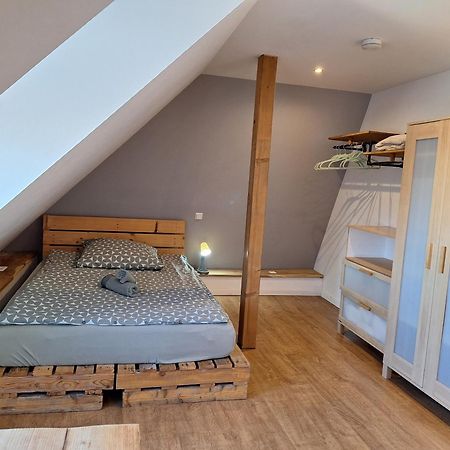 Bielefeld Zentral Komplette Fewo, 4 Schlafbereiche Bis Zu 8 Personen 外观 照片